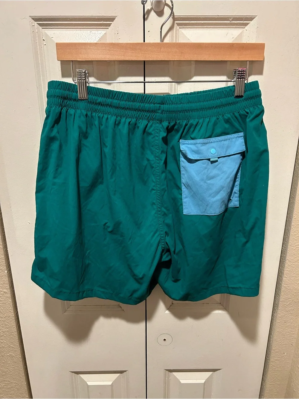Cotopaxi Men’s Brinco Green Shorts Athletic Casual , size M